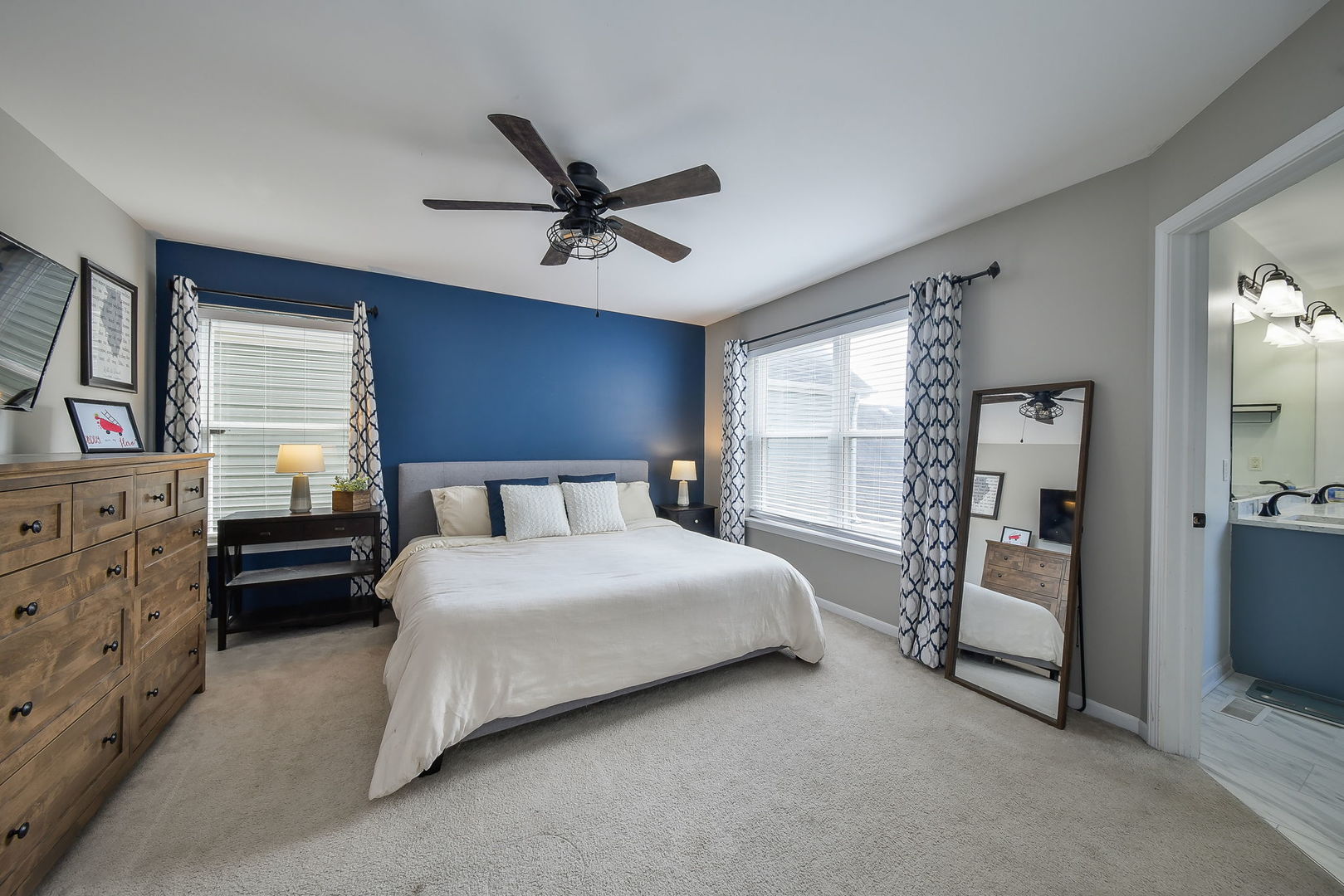 0N436 Taylor Drive, Geneva, IL 60134