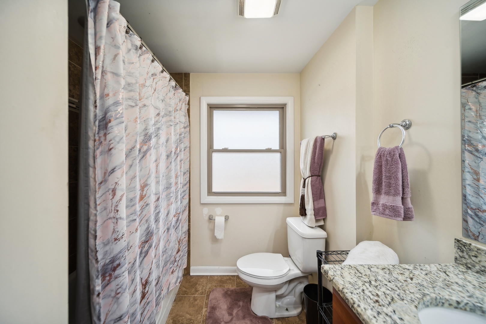 8918 S Francisco Avenue, Evergreen Park, IL 60805