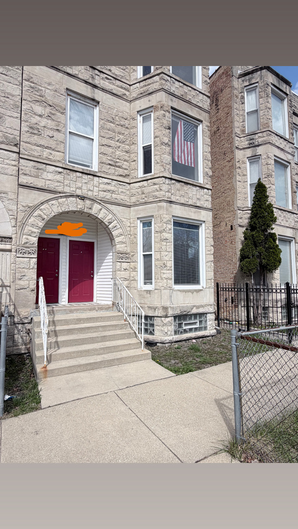 3140 W Fulton Street #1, Chicago, IL 60612