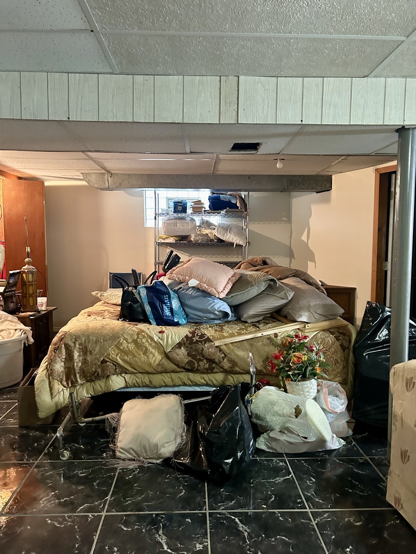 12334 S Loomis Street, Calumet Park, IL 60827