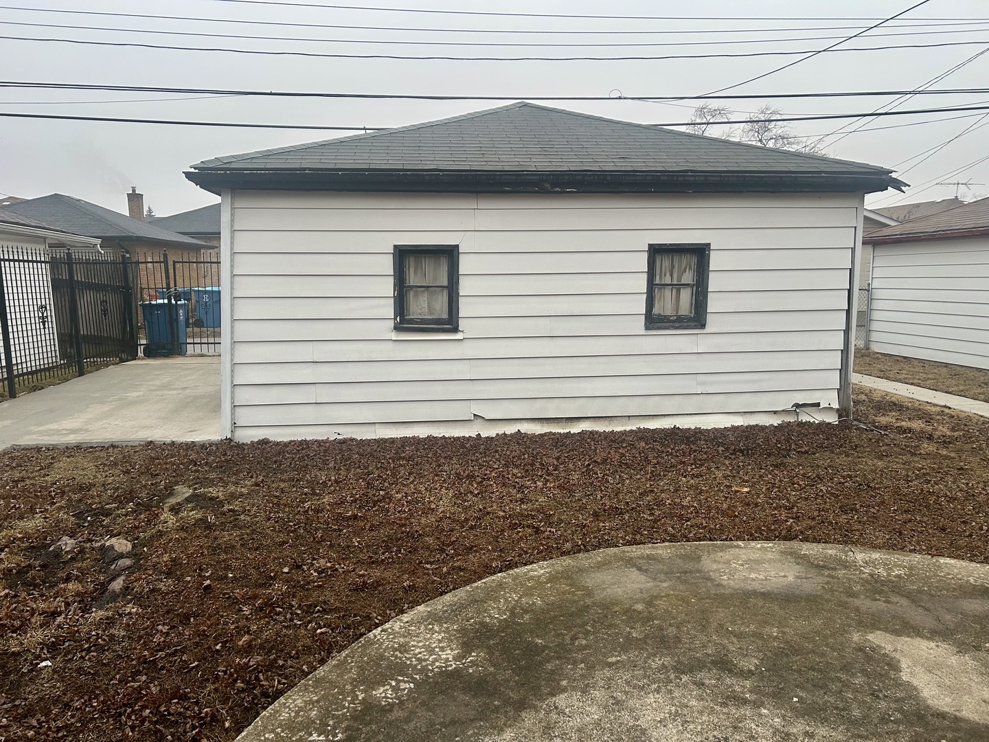 12334 S Loomis Street, Calumet Park, IL 60827