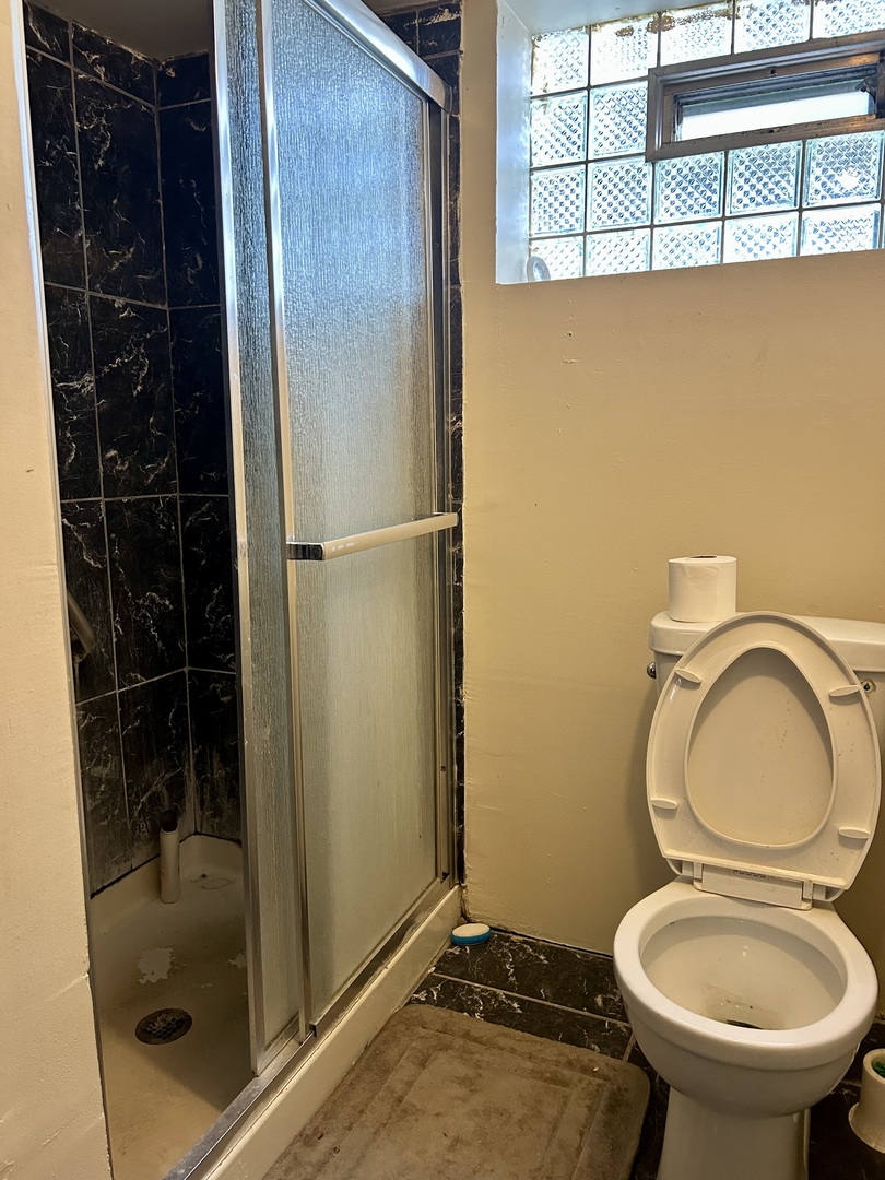 12334 S Loomis Street, Calumet Park, IL 60827