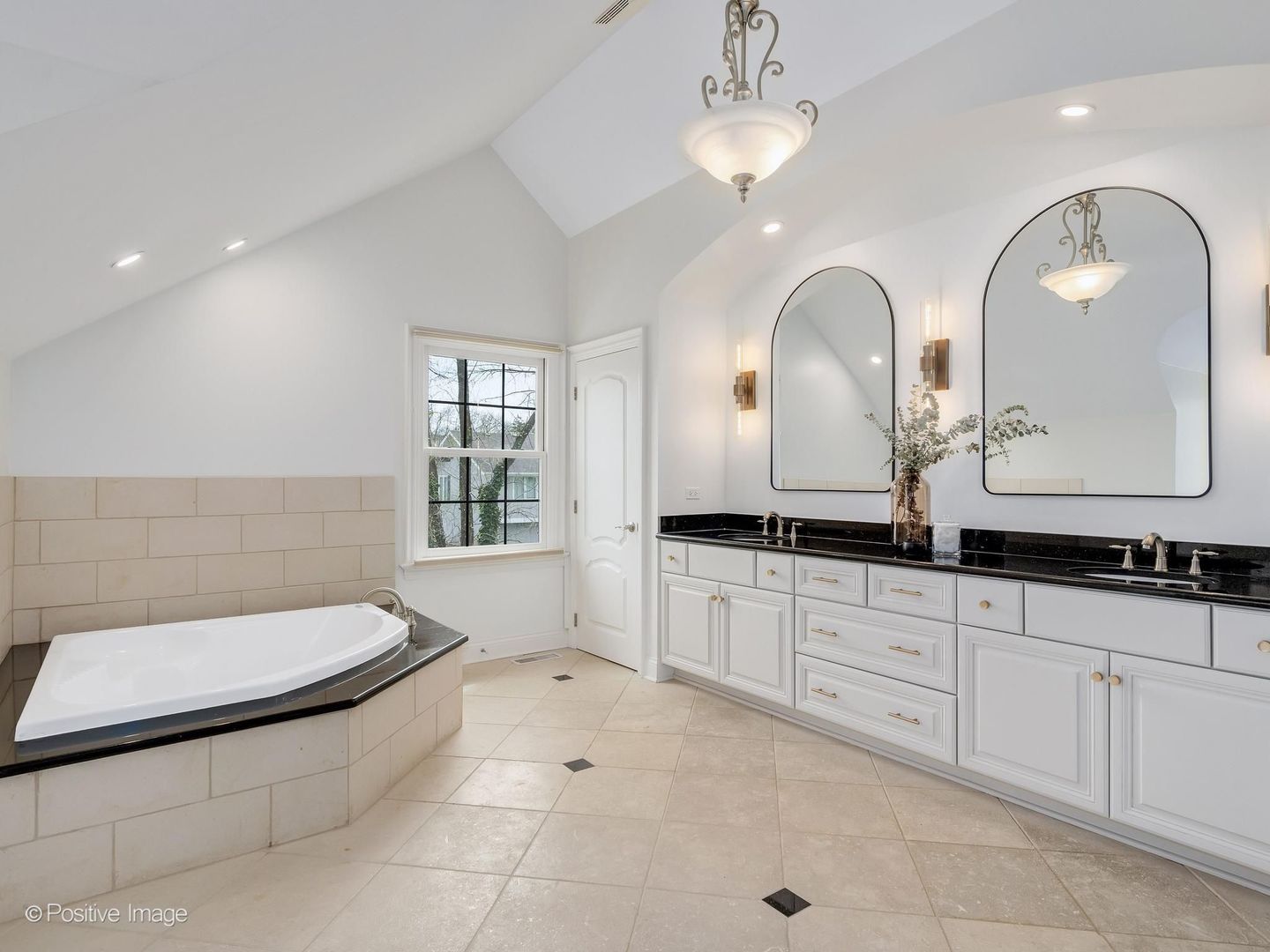 805 S Adams Street, Hinsdale, IL 60521