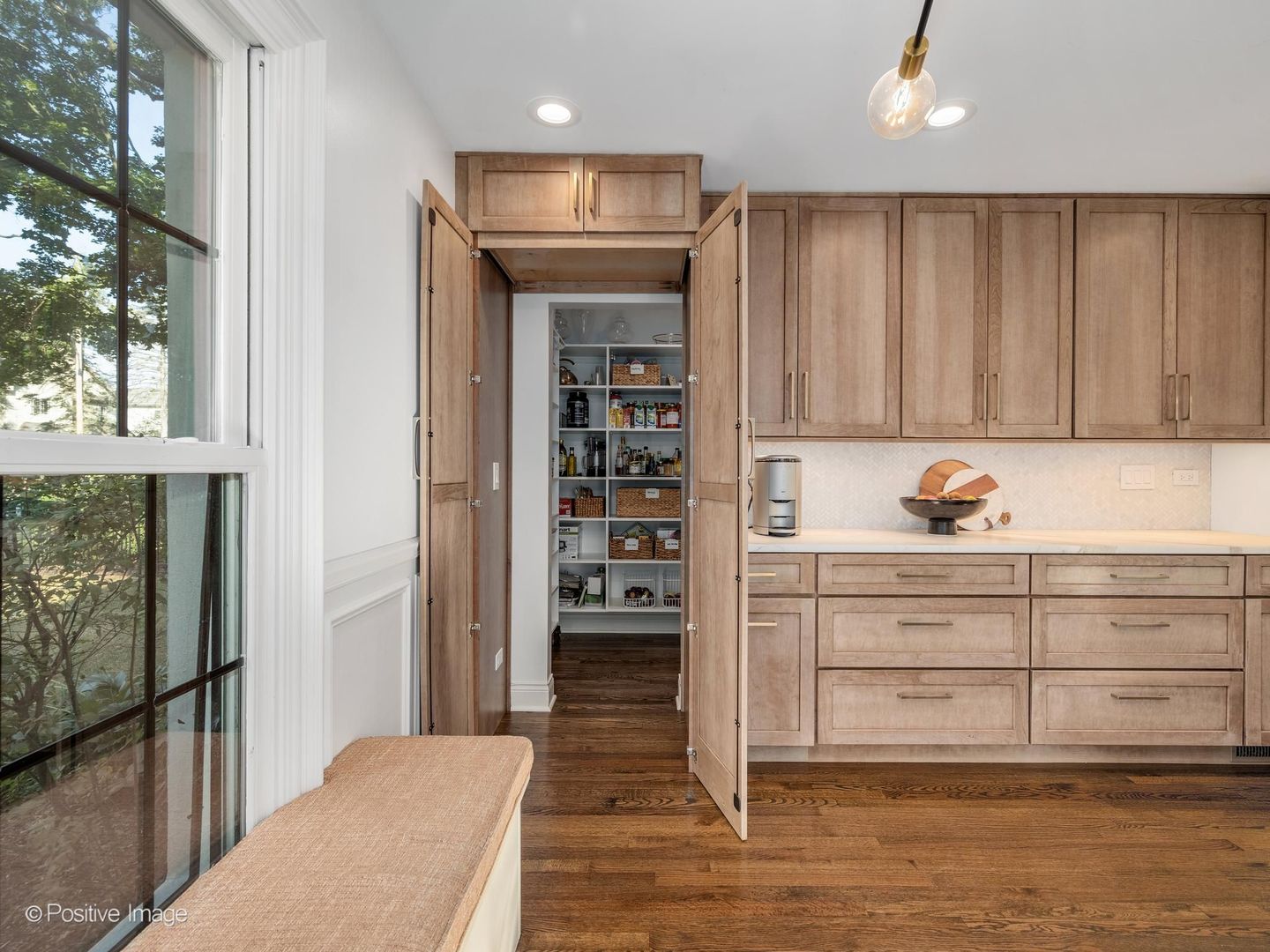 805 S Adams Street, Hinsdale, IL 60521