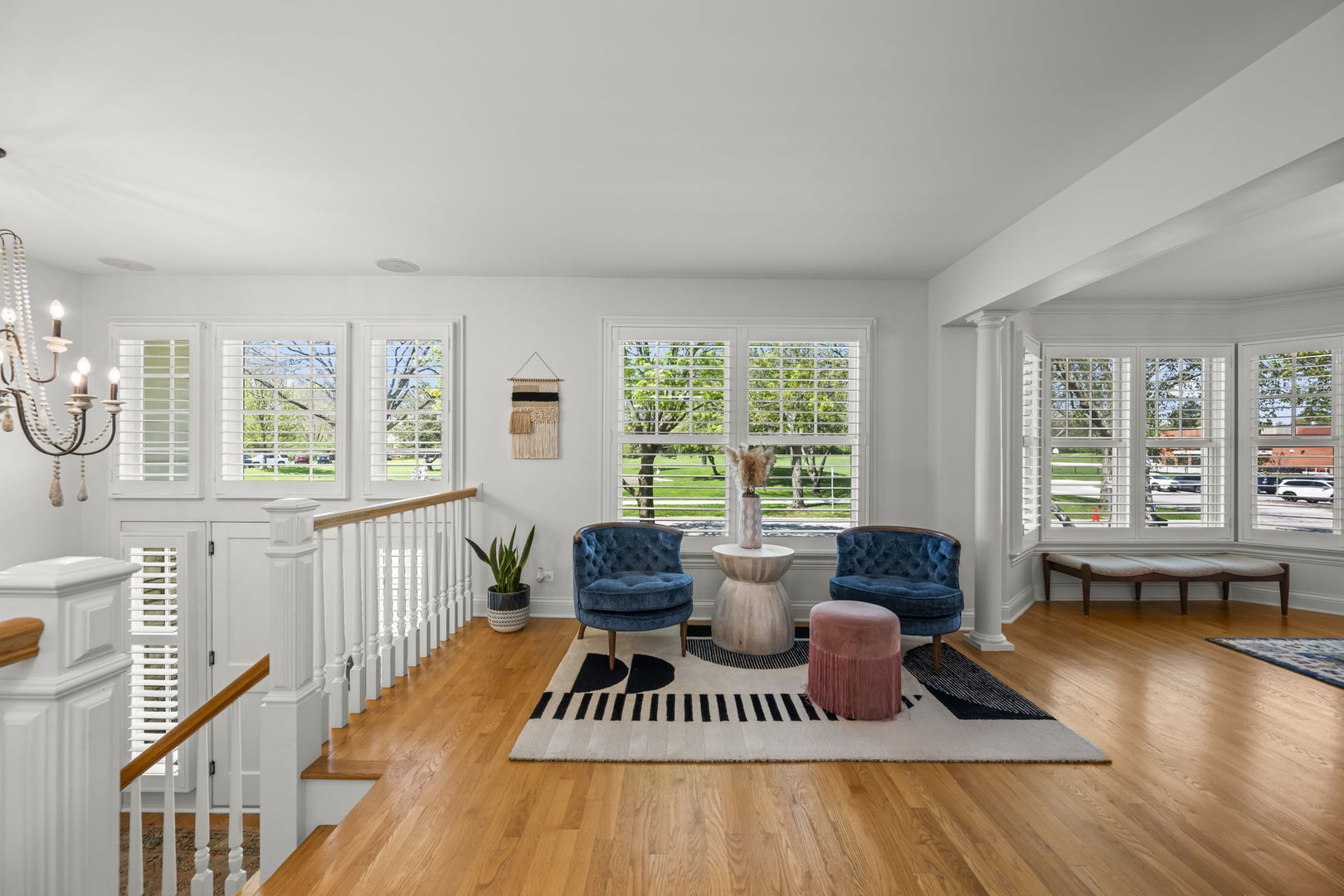 Arlington Heights, IL 60005