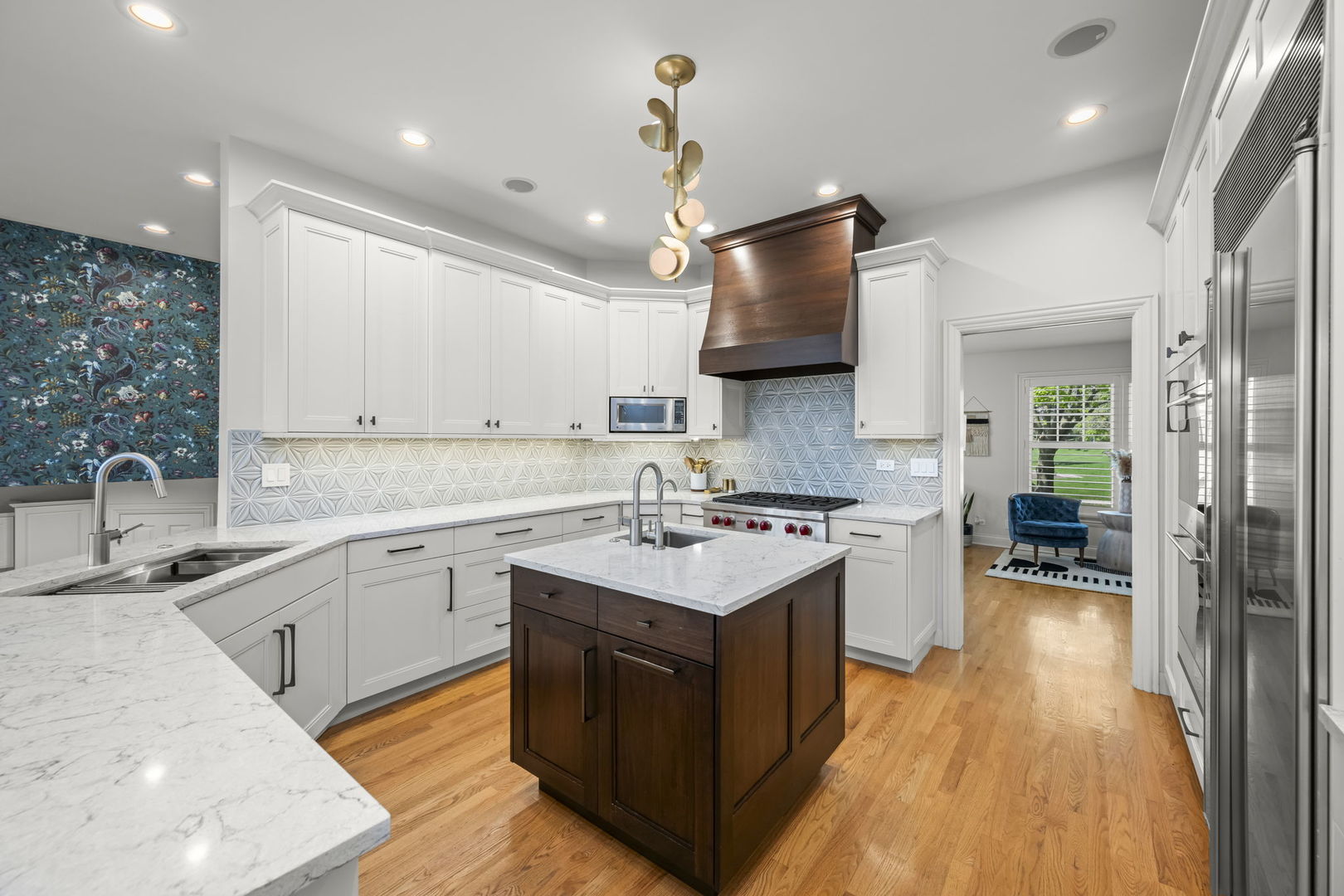 Arlington Heights, IL 60005