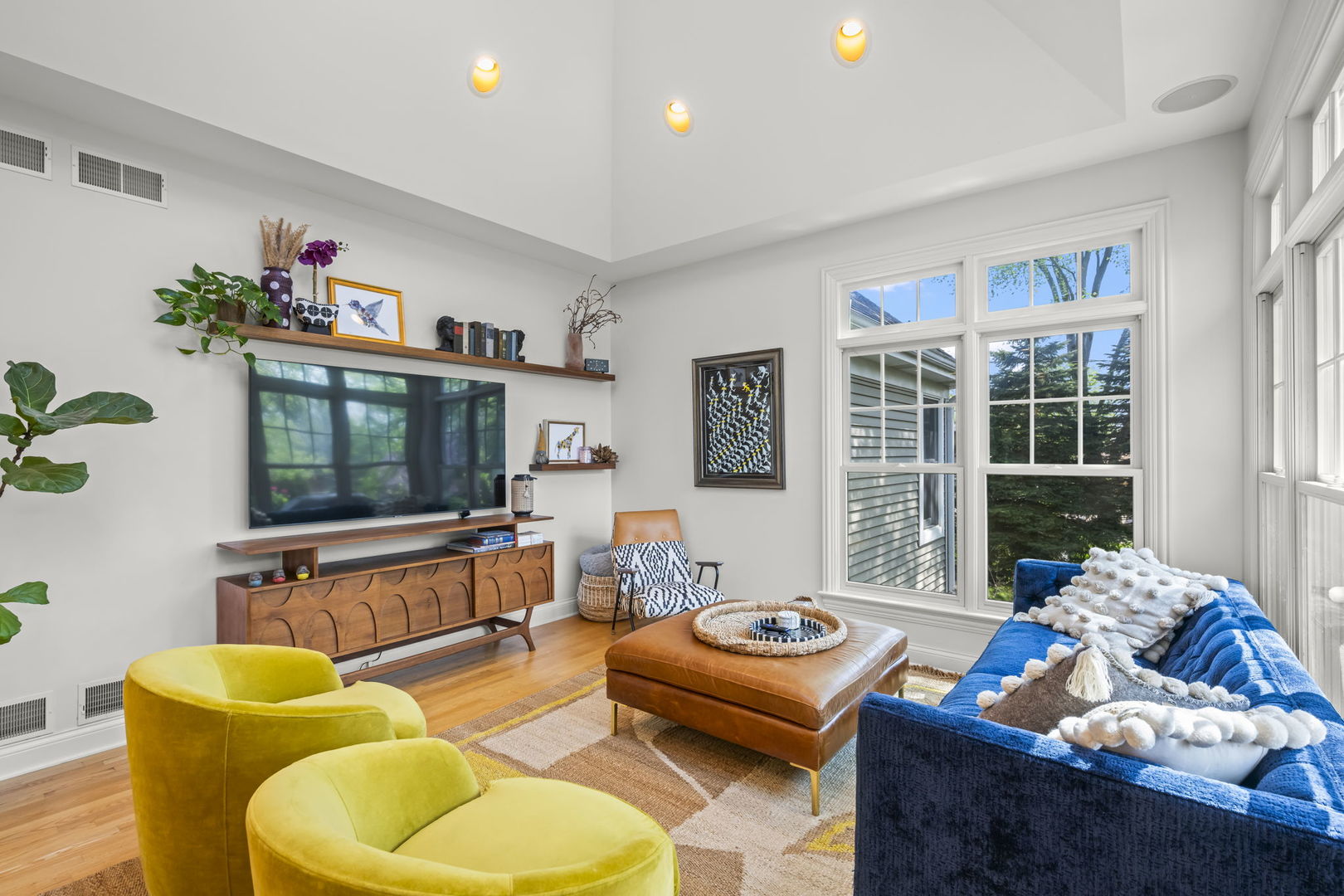 Arlington Heights, IL 60005