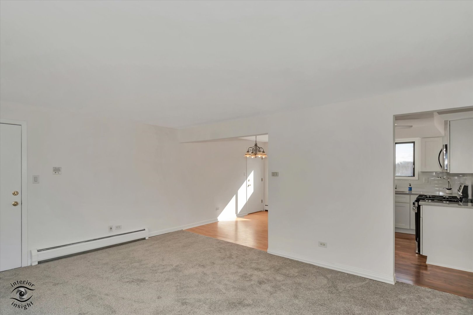 6317 W 64th Place #2S, Chicago, IL 60638