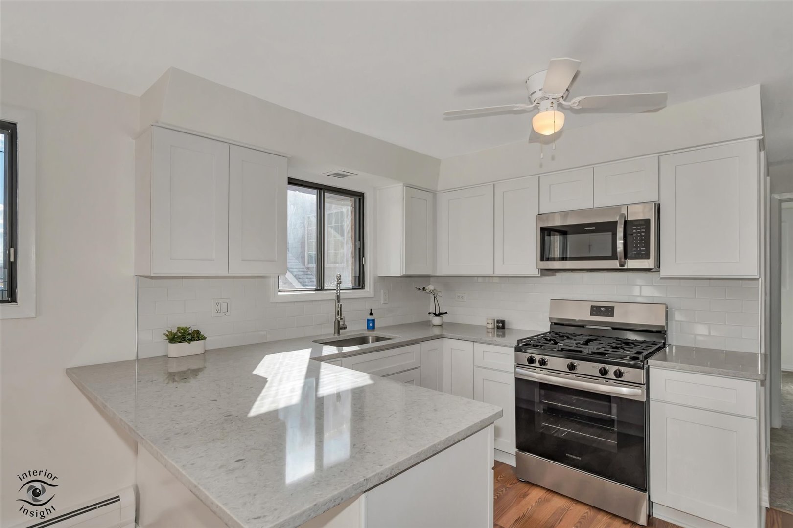 6317 W 64th Place #2S, Chicago, IL 60638