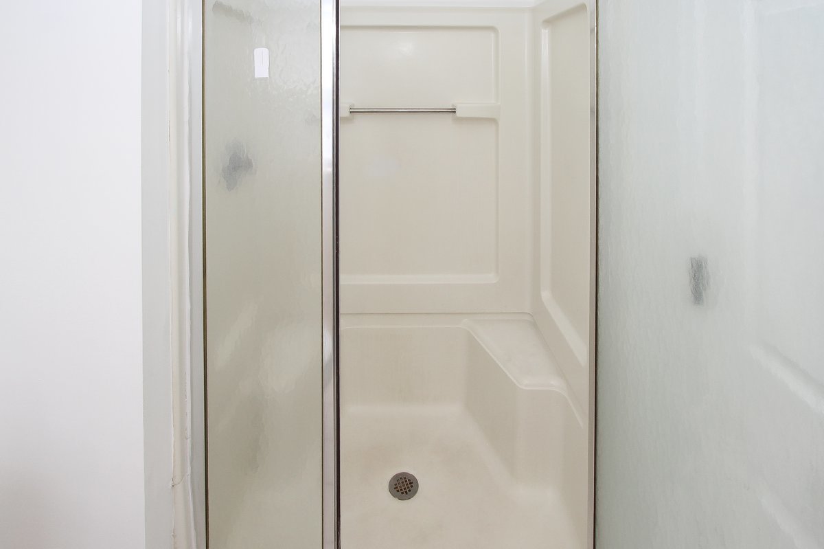 400 Woodview Circle #A, Elgin, IL 60120