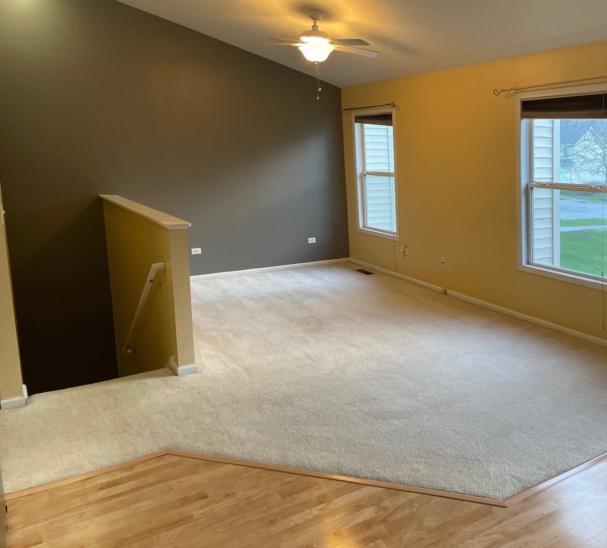 1523 Golden Oak Drive, Woodstock, IL 60098