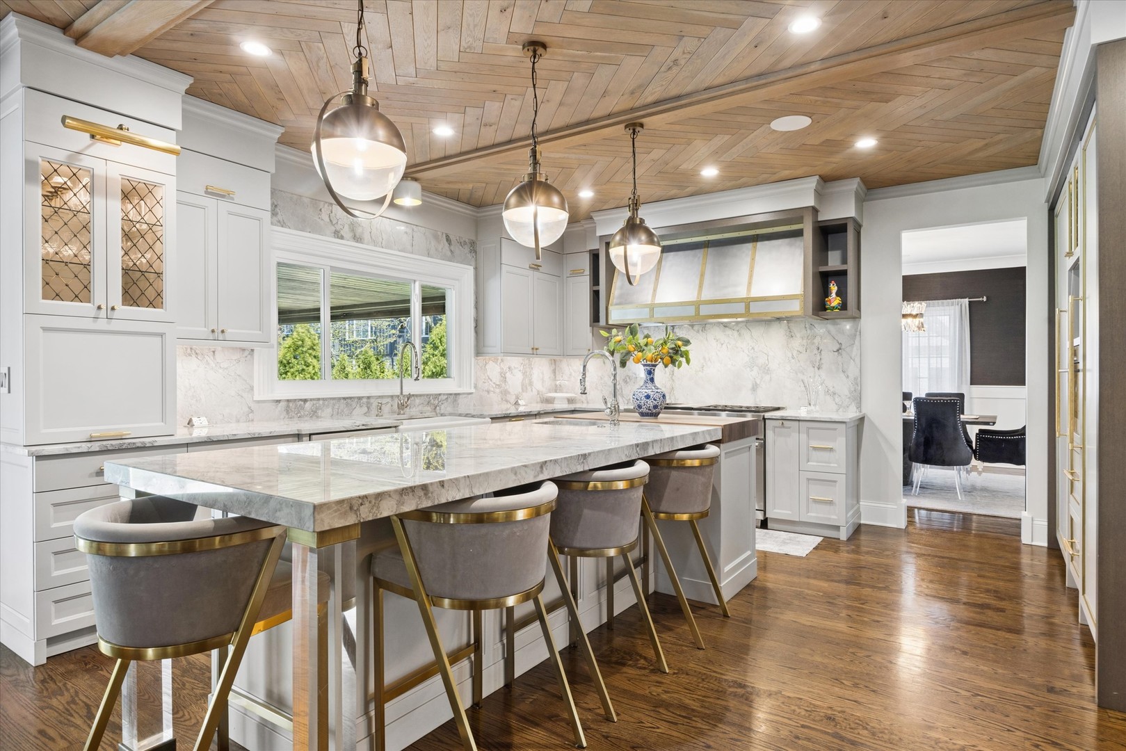 21 E 8th Street, Hinsdale, IL 60521