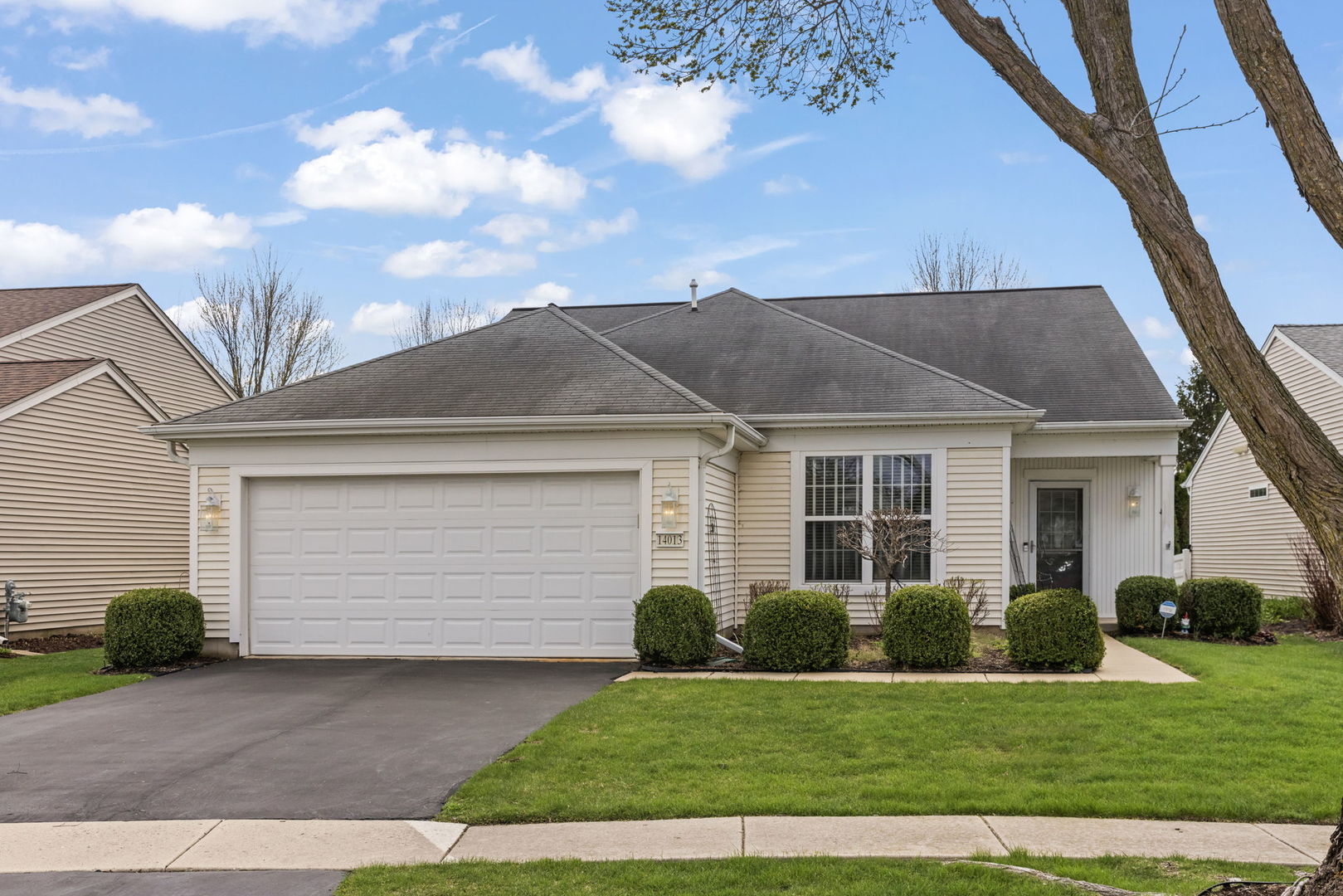 14013 Francesca Cove, Huntley, IL 60142