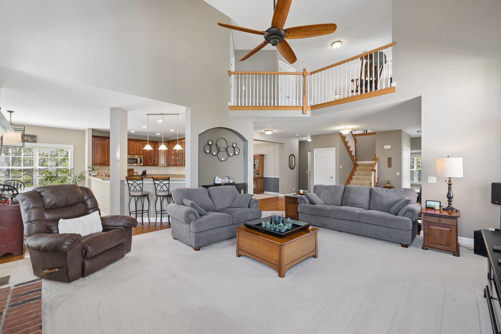 26404 W Red Apple Road, Plainfield, IL 60585