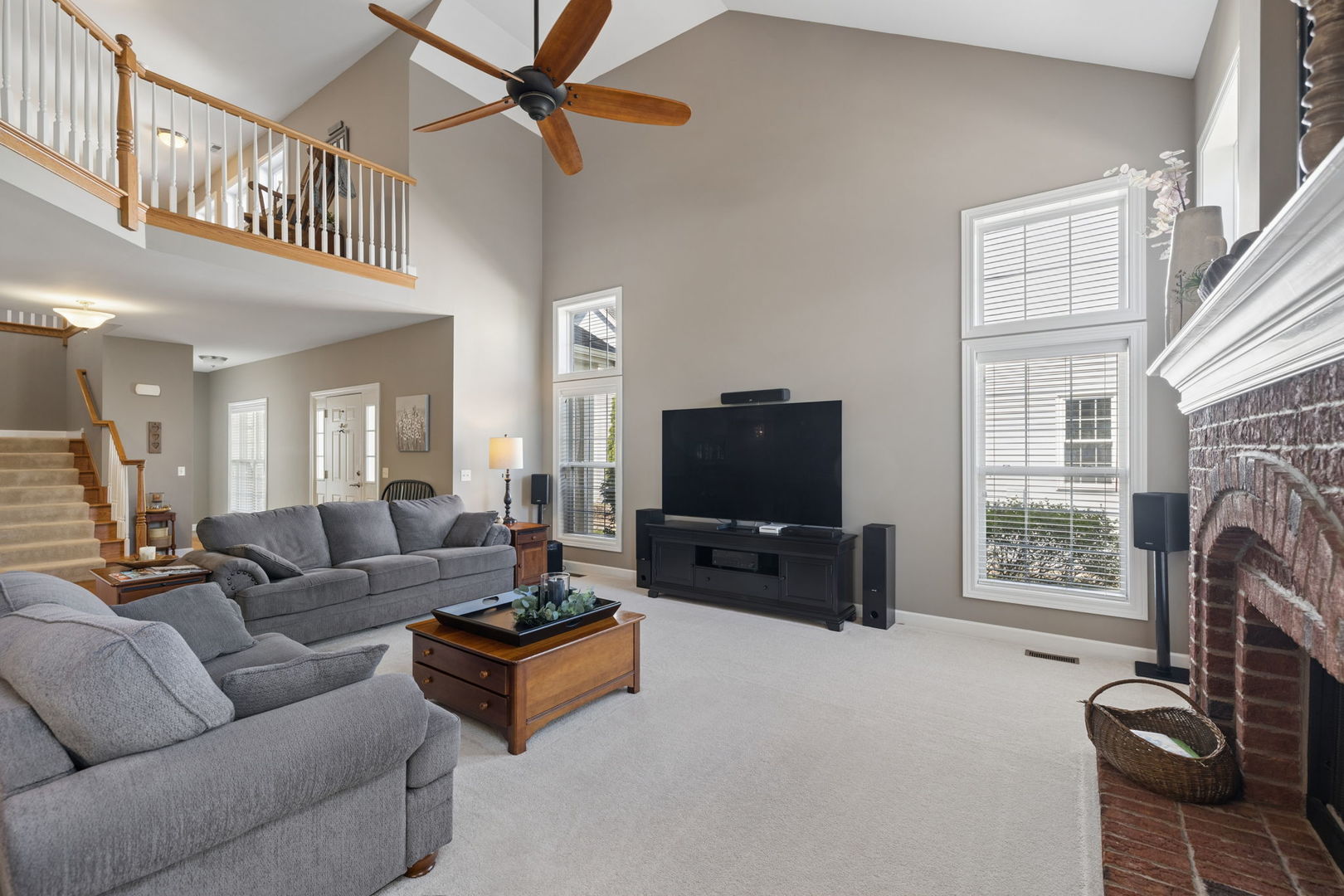 26404 W Red Apple Road, Plainfield, IL 60585