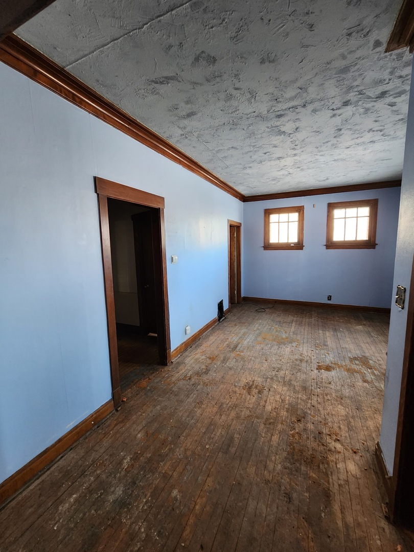 8506 S Euclid Avenue, Chicago, IL 60617