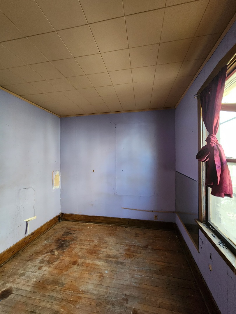 8506 S Euclid Avenue, Chicago, IL 60617