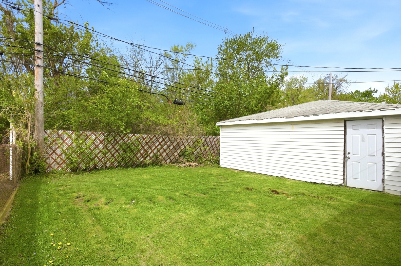 1360 Balmoral Avenue, Calumet City, IL 60409