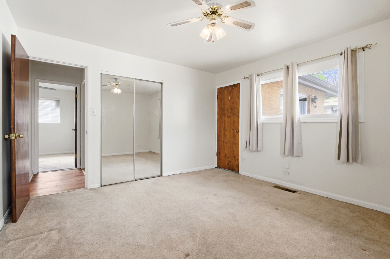 1360 Balmoral Avenue, Calumet City, IL 60409