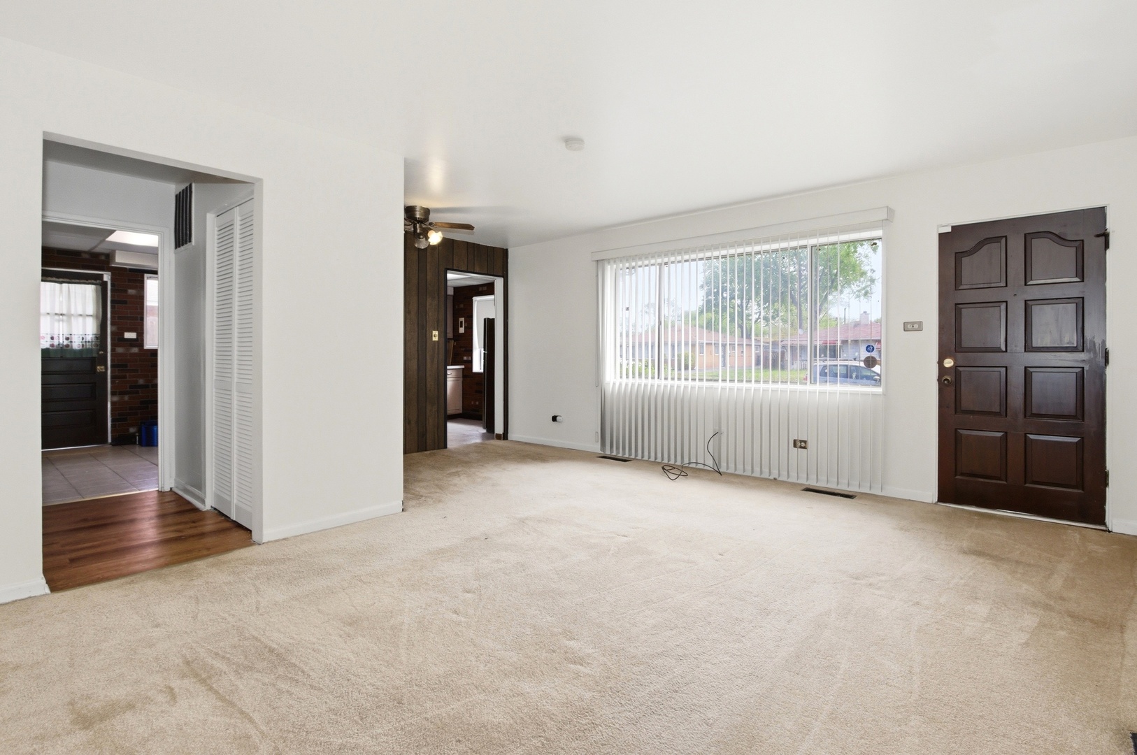 1360 Balmoral Avenue, Calumet City, IL 60409