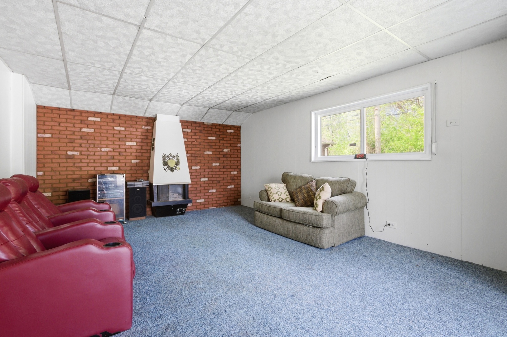 1360 Balmoral Avenue, Calumet City, IL 60409