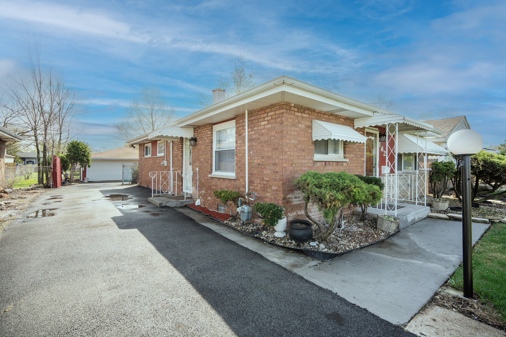 16221 Hermitage Avenue, Markham, IL 60428