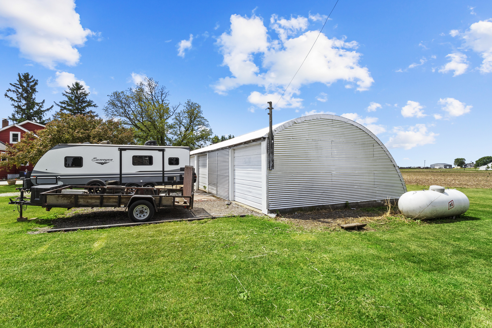 9619 E 11000 Road, Grant Park, IL 60940