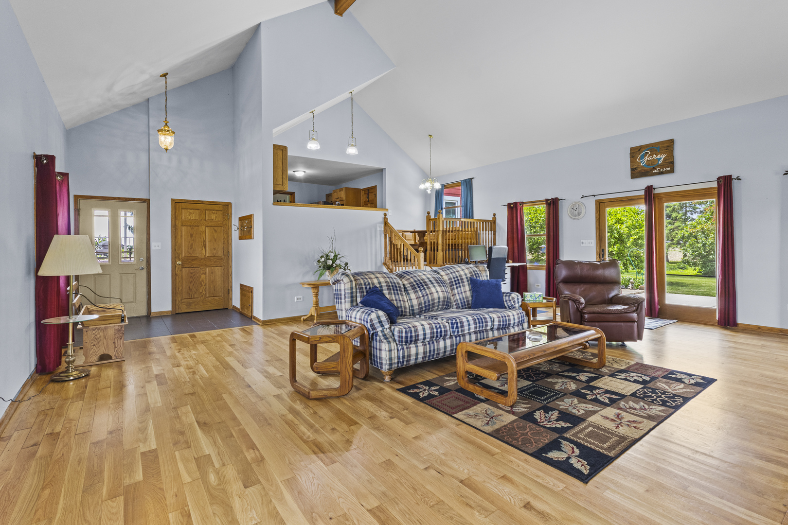 9619 E 11000 Road, Grant Park, IL 60940