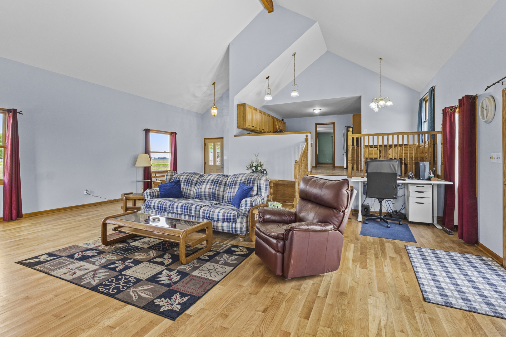 9619 E 11000 Road, Grant Park, IL 60940