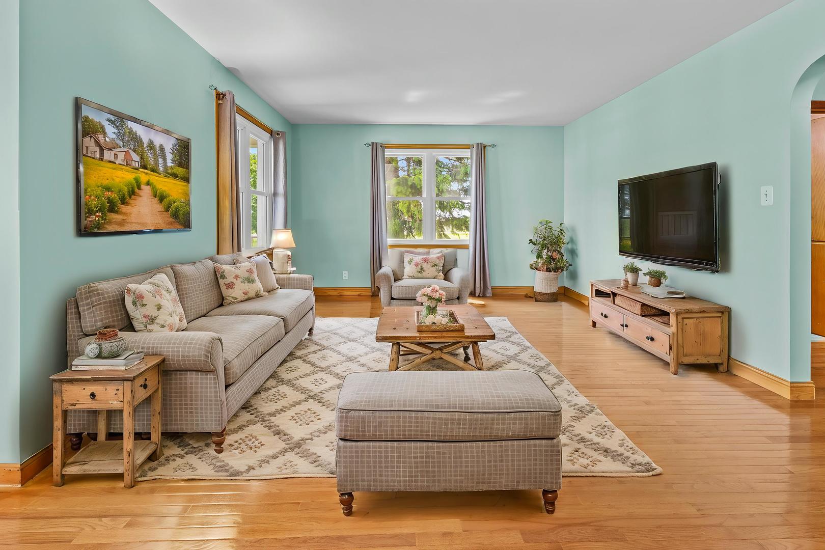 9619 E 11000 Road, Grant Park, IL 60940