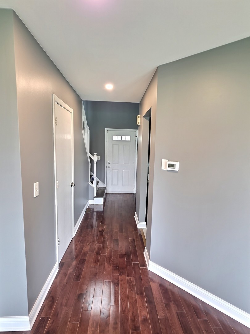 191 Lawn Court, Buffalo Grove, IL 60089