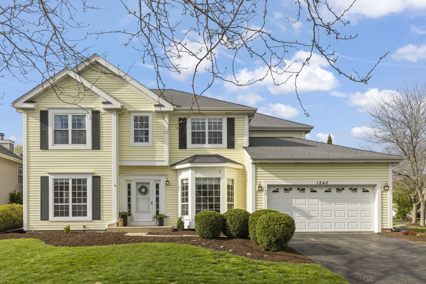 1240 Sandpiper Court, Grayslake, IL 60030