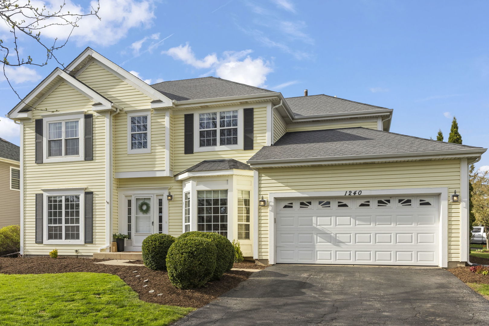 1240 Sandpiper Court, Grayslake, IL 60030