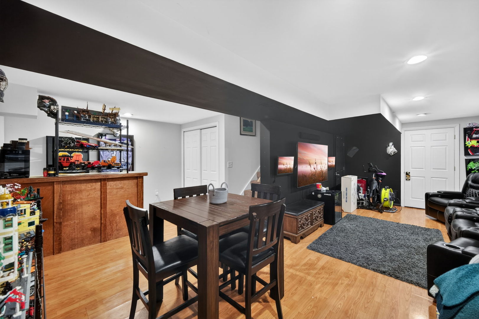 2209 Carpenter Avenue, Plainfield, IL 60586