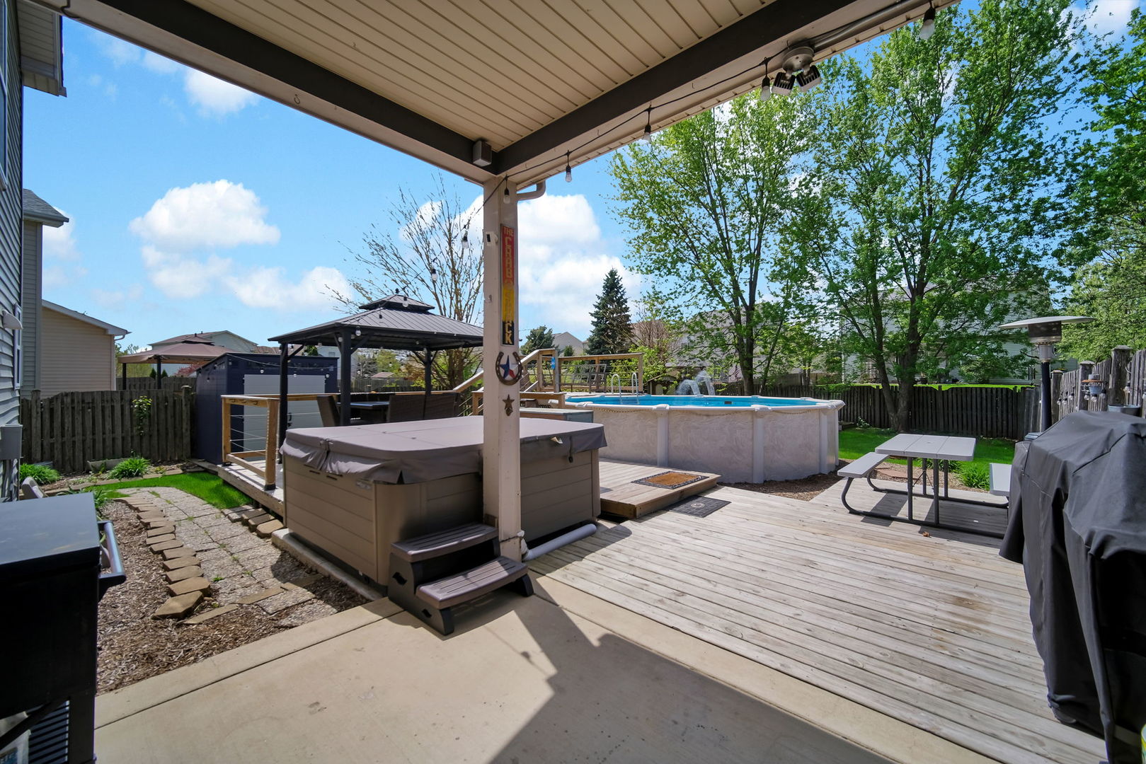 2209 Carpenter Avenue, Plainfield, IL 60586