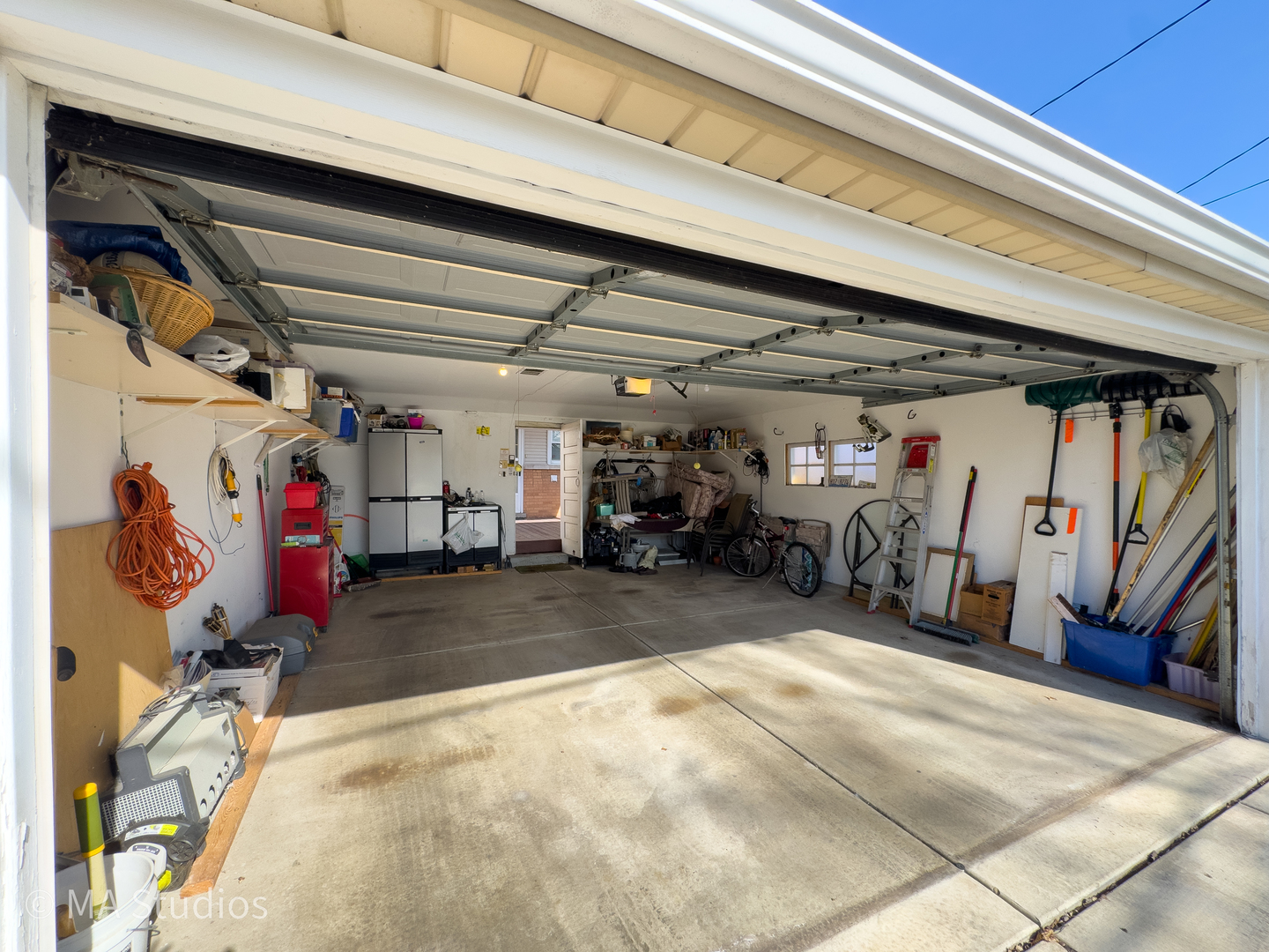 8912 Harms Road, Morton Grove, IL 60053