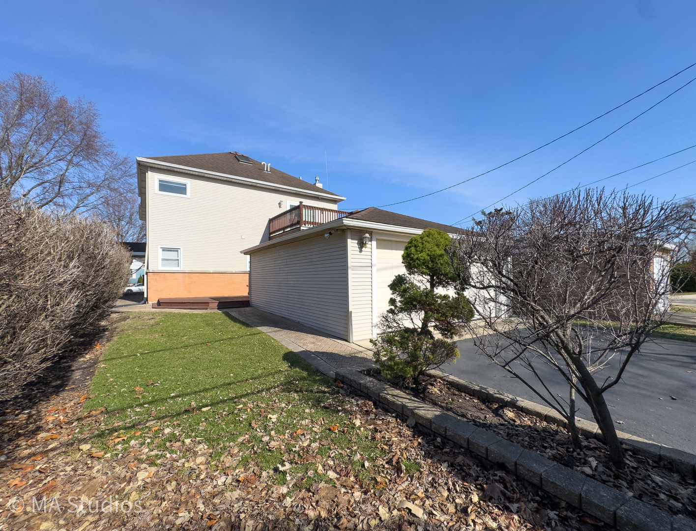 8912 Harms Road, Morton Grove, IL 60053