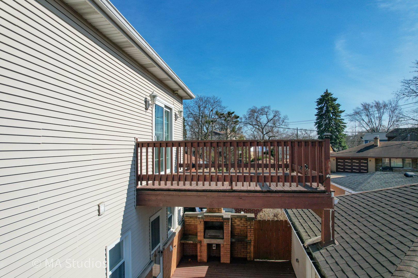 8912 Harms Road, Morton Grove, IL 60053