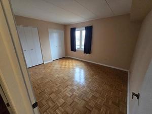 10800 Kilpatrick Avenue #2NE, Oak Lawn, IL 60453