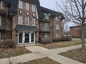 10800 Kilpatrick Avenue #2NE, Oak Lawn, IL 60453