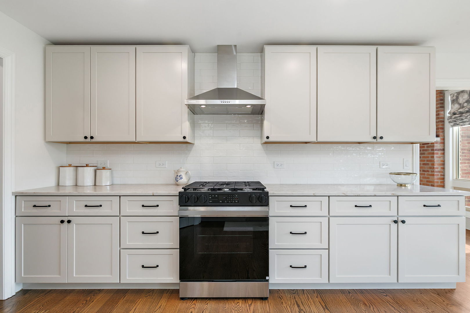 10703 Pebble Drive, Huntley, IL 60142