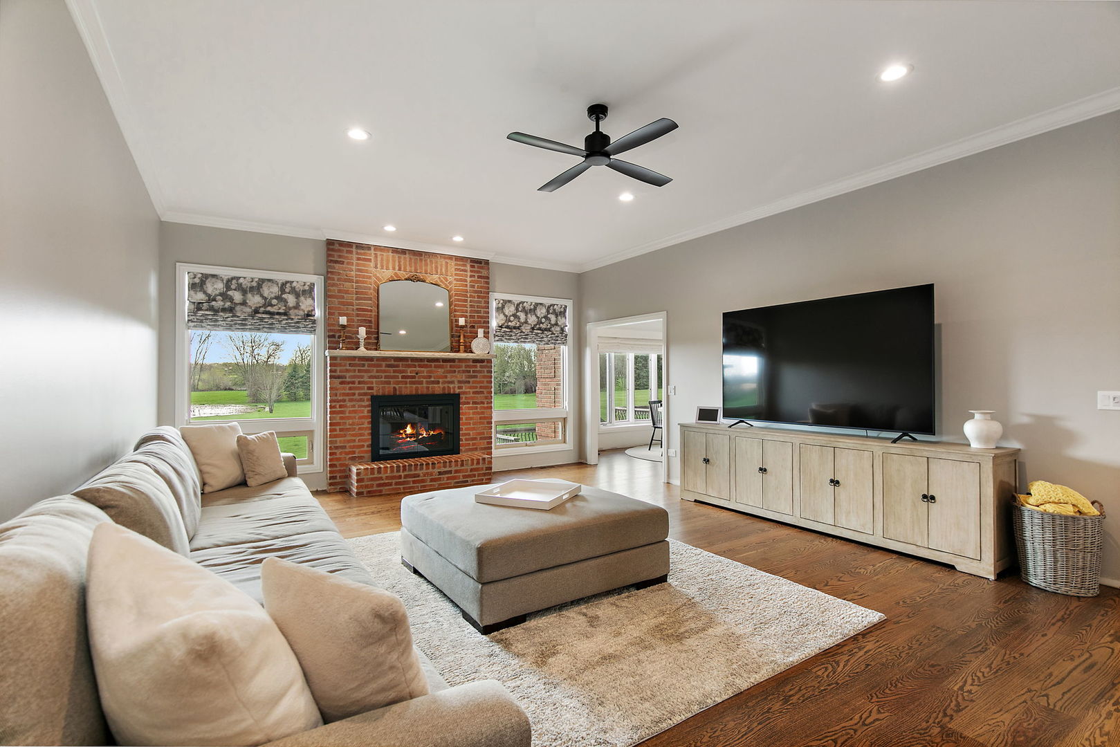 10703 Pebble Drive, Huntley, IL 60142