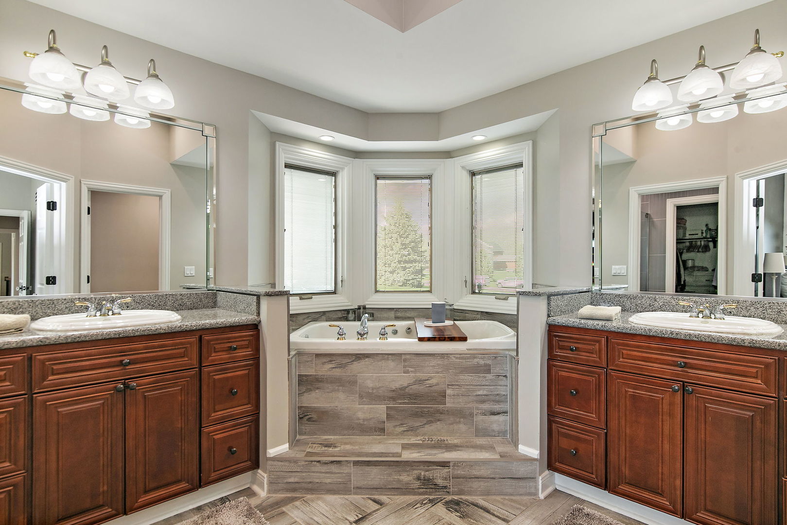 10703 Pebble Drive, Huntley, IL 60142