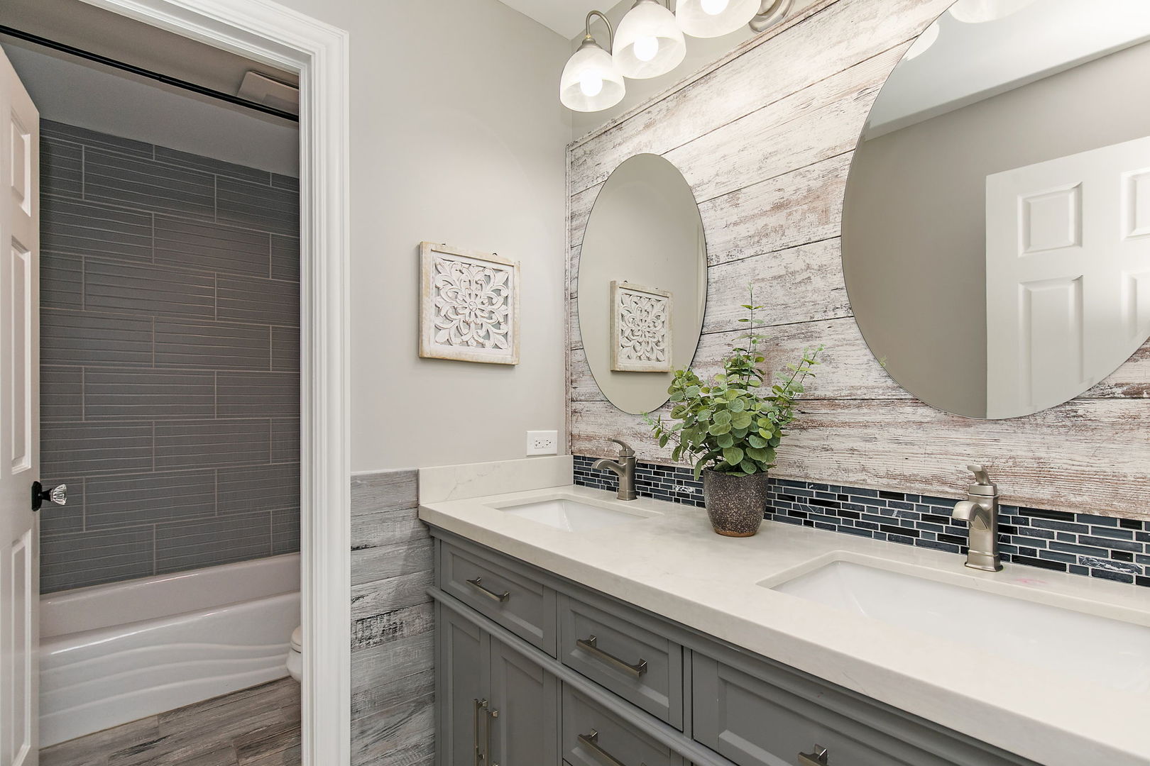 10703 Pebble Drive, Huntley, IL 60142