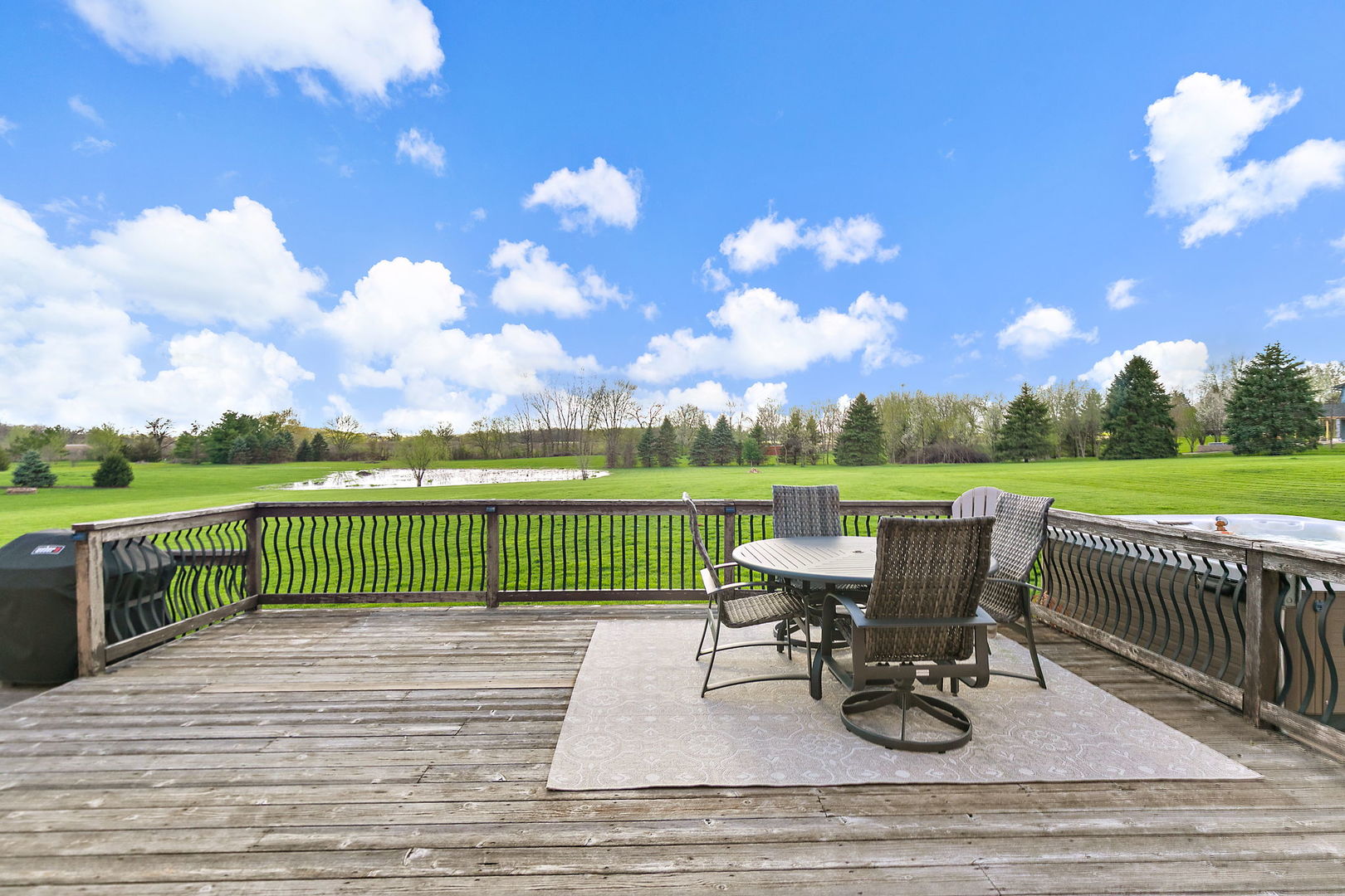 10703 Pebble Drive, Huntley, IL 60142