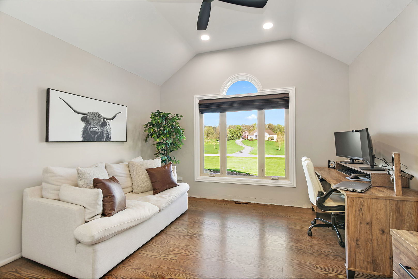 10703 Pebble Drive, Huntley, IL 60142