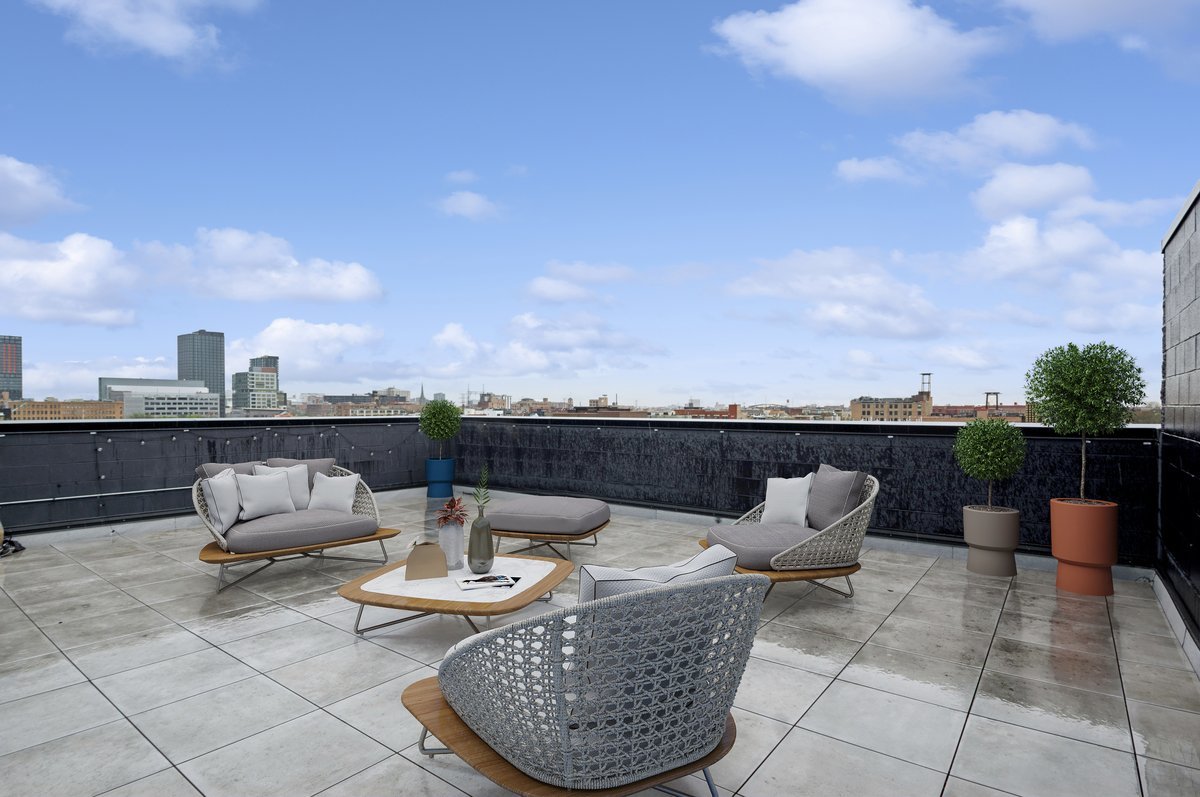 550 N Ogden Avenue #4N, Chicago, IL 60642