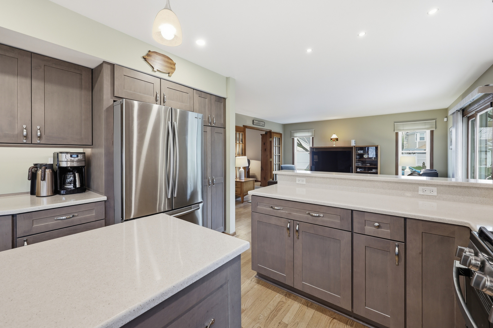 1846 Baltimore Drive, Elk Grove Village, IL 60007