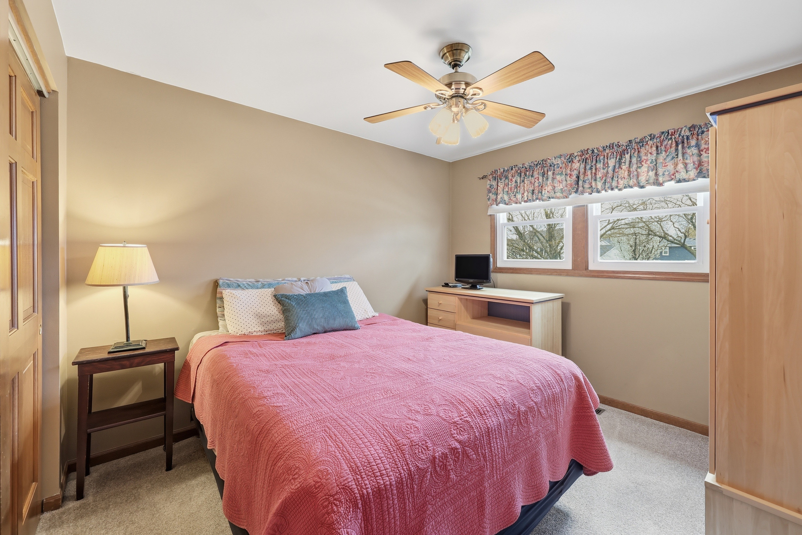 1846 Baltimore Drive, Elk Grove Village, IL 60007