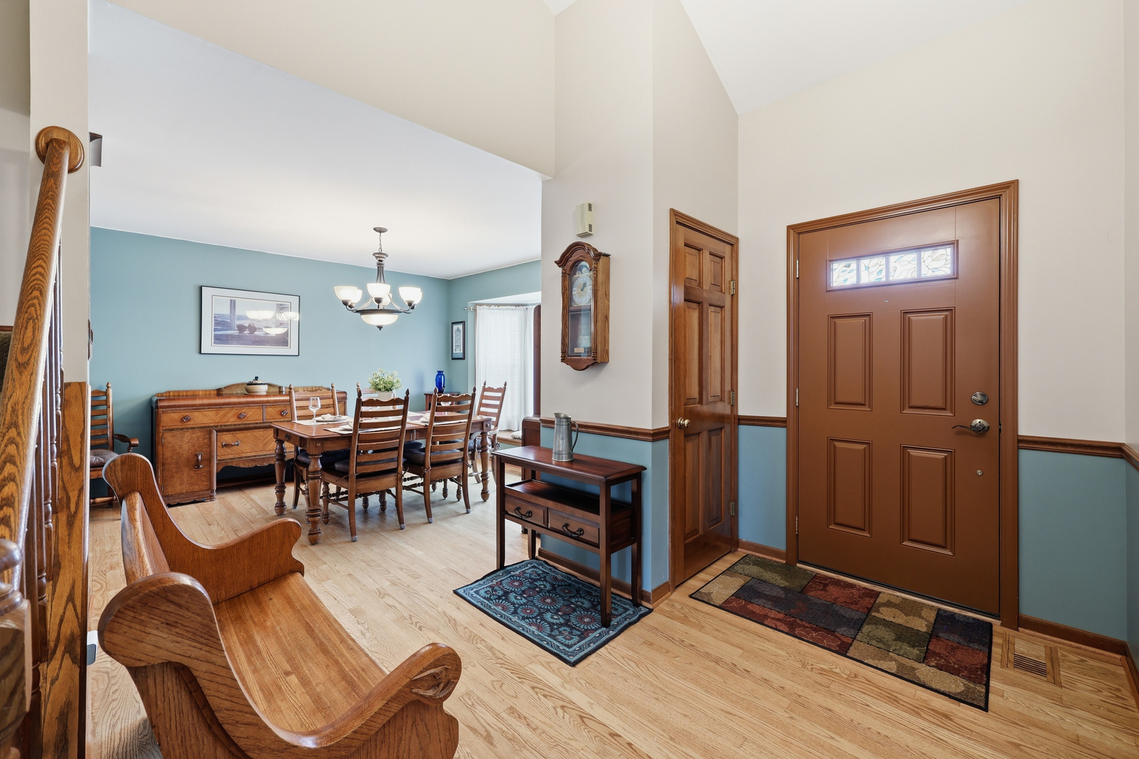 1846 Baltimore Drive, Elk Grove Village, IL 60007